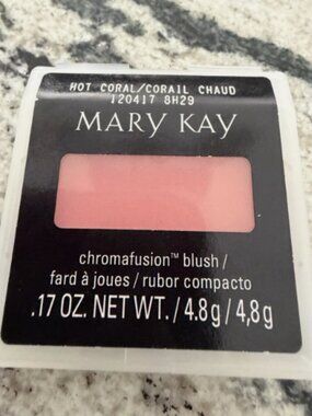 Mary Kay Discontinued Chromafusion Blush Hot Coral # 120417 NIB